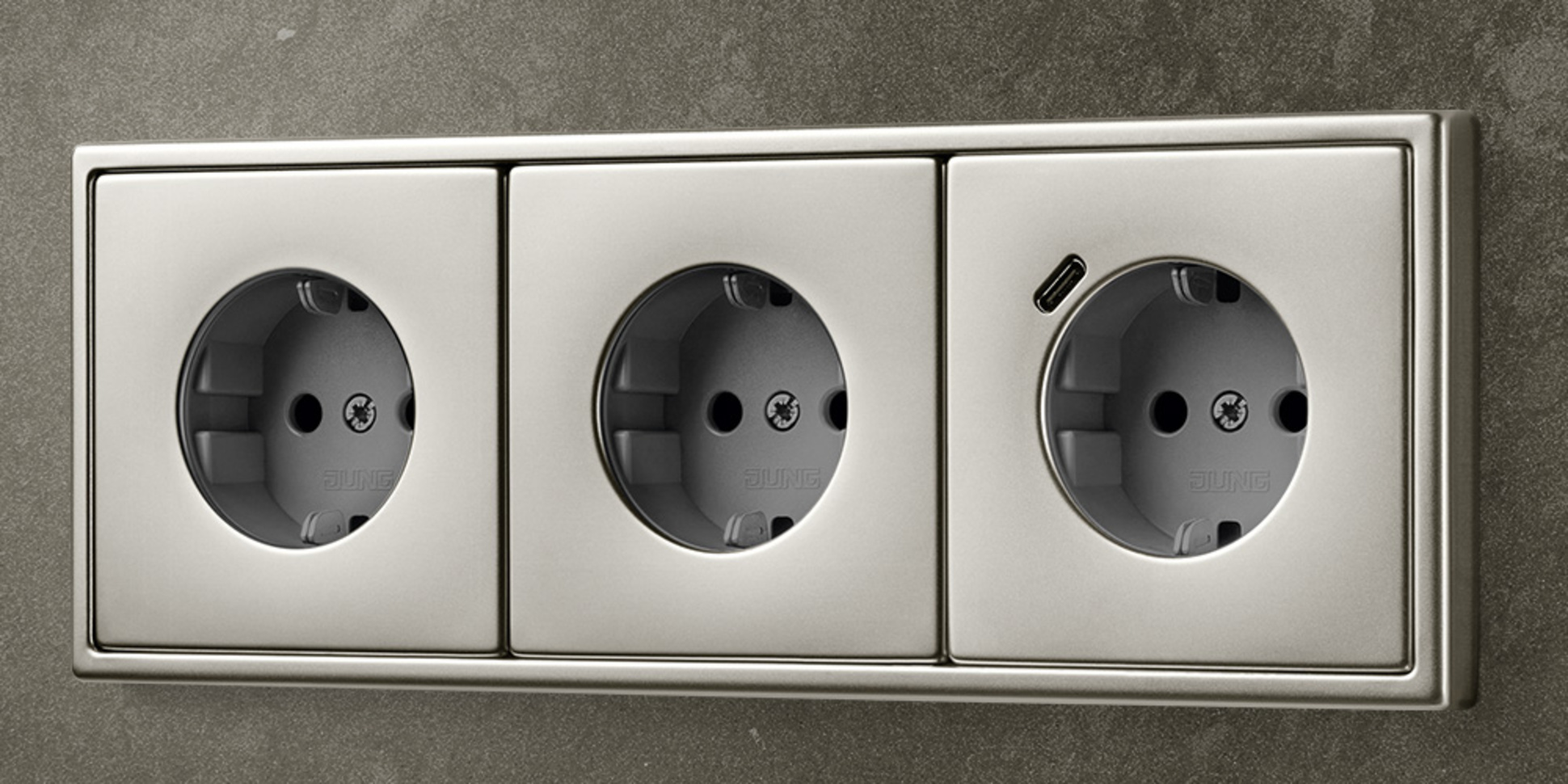 SCHUKO® Steckdosen mit USB bei Dreis Elektrotechnik in Frankfurt am Main