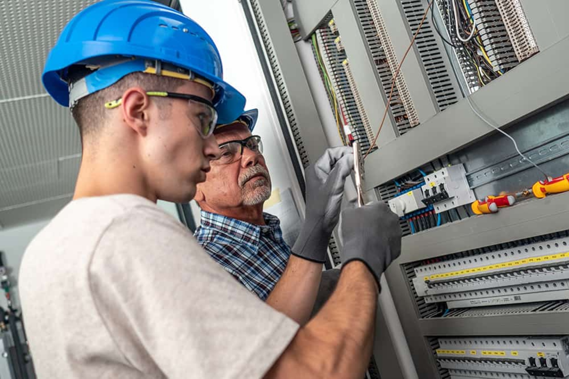 Ausbildung bei Dreis Elektrotechnik in Frankfurt am Main
